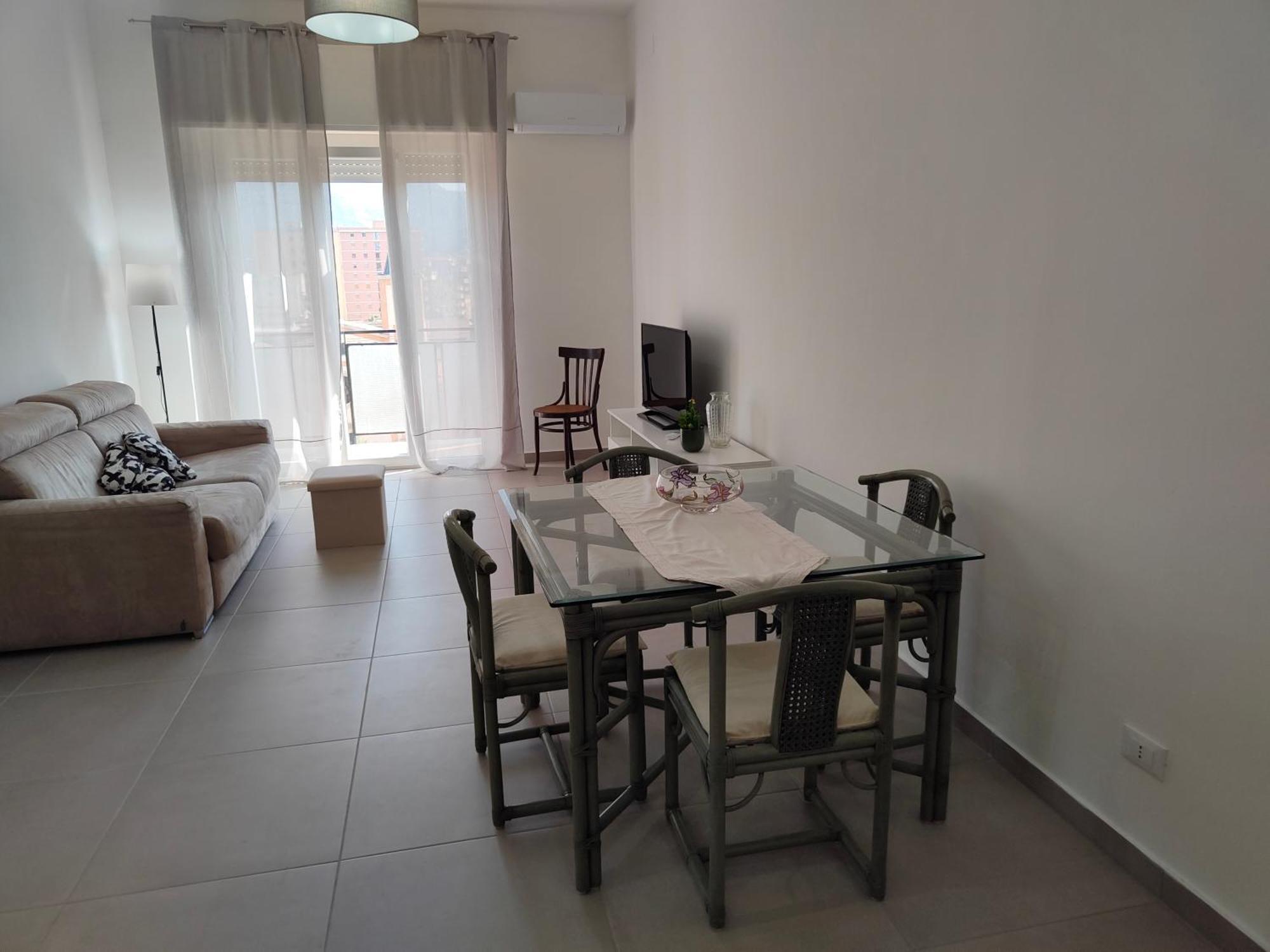 Gierre Apartment แตร์มินิ อิเมเรเซ ภายนอก รูปภาพ