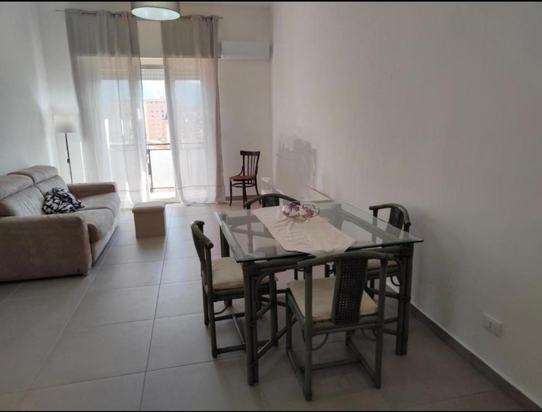 Gierre Apartment แตร์มินิ อิเมเรเซ ภายนอก รูปภาพ